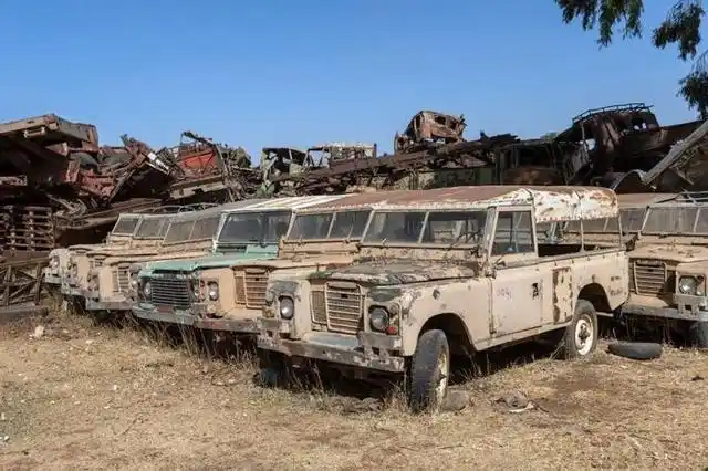 军车多少钱(军用吉普车出售)