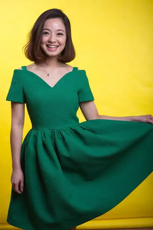 颜值艺能双双上线 整体up - 主持人大赛 定妆照 颜值 - 青岛网络电视