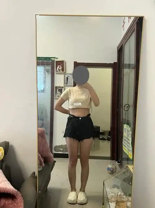 身高168减重十斤110斤的样子