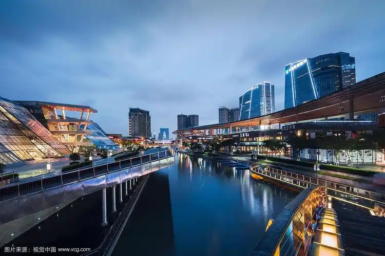 苏州圆融时代广场(苏州圆融时代广场好玩吗)