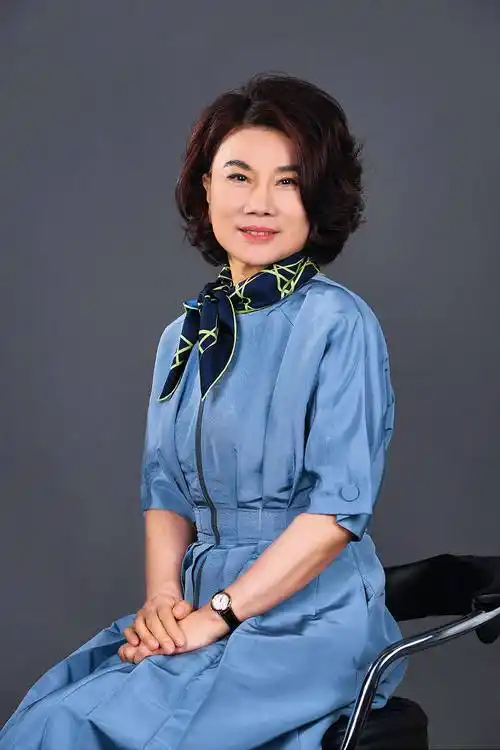 格力电器董事长兼总裁董明珠_发展_企业_新质