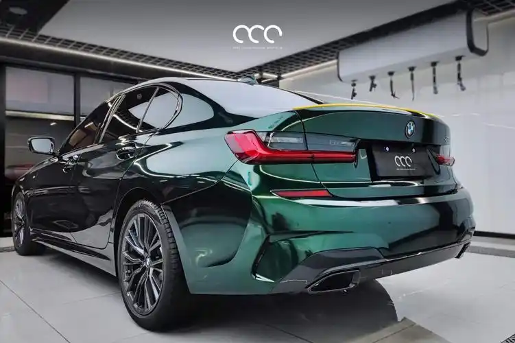 宝马330l汽车贴膜漫彩改色膜英伦绿