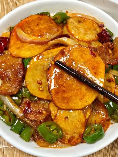 干锅土豆片