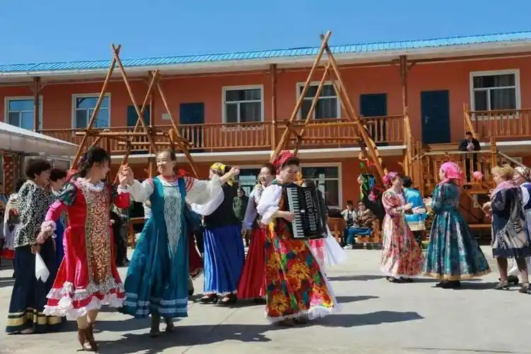 华夏风范之少数民族俄罗斯族战斗民族在中国