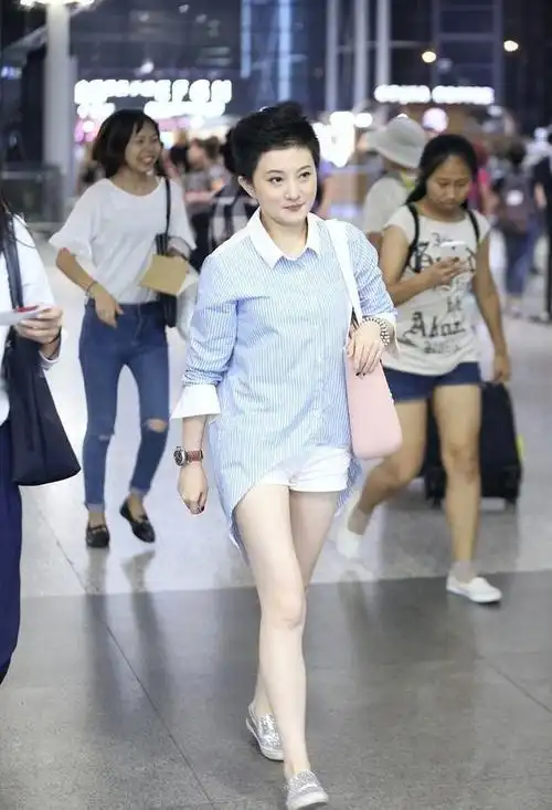 金铭瘦下来不好看眼纹暴增还很憔悴适得其反呢