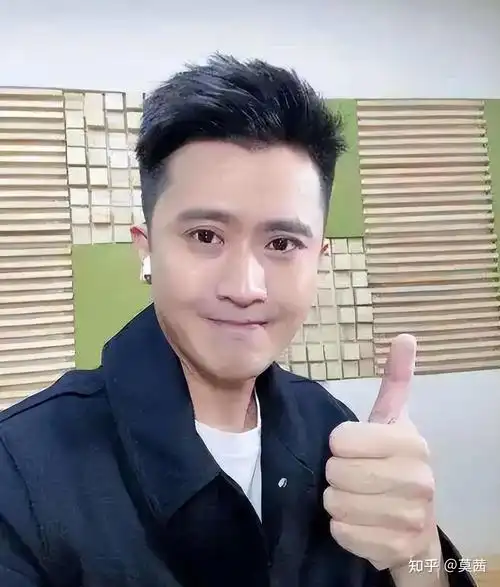 这一次41岁的央视名嘴杨帆让全世界刮目相看