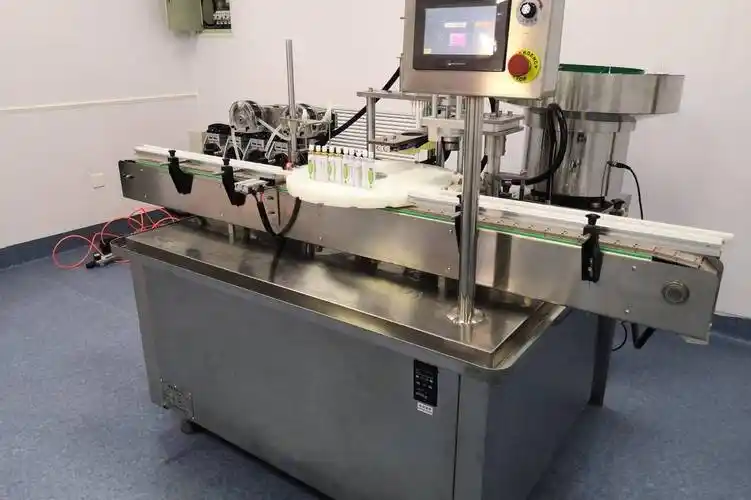 上海圣友30ml电化铝喷雾剂灌装机 喷雾剂灌装轧盖机