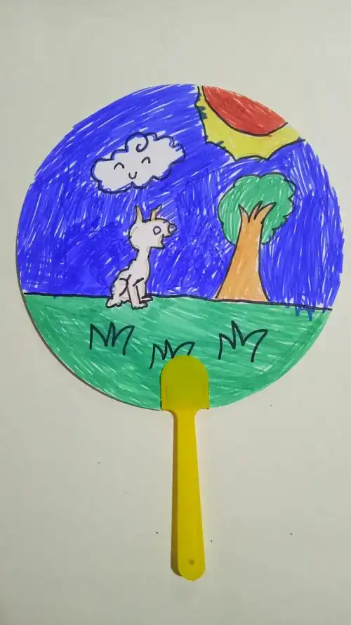 水云轩书画培训中心–少儿绘画班《扇子画》