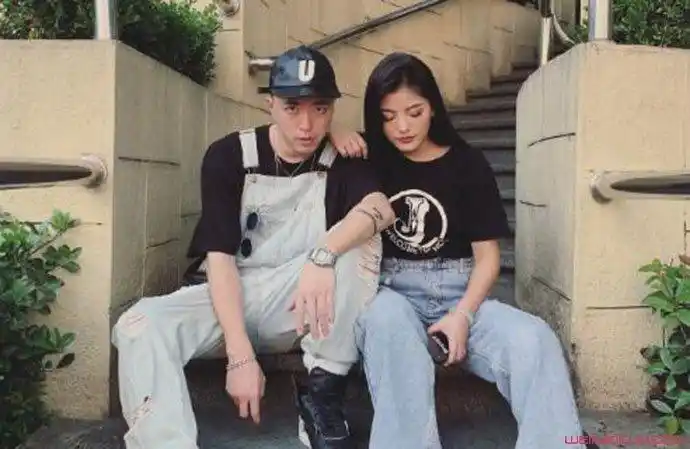 jonyj晒照宣布当爸 一句话尽显幸福感其妻子是谁