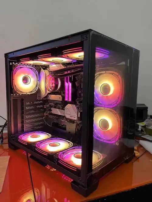 组装台适合自己的电脑主机黑包豪斯海景房