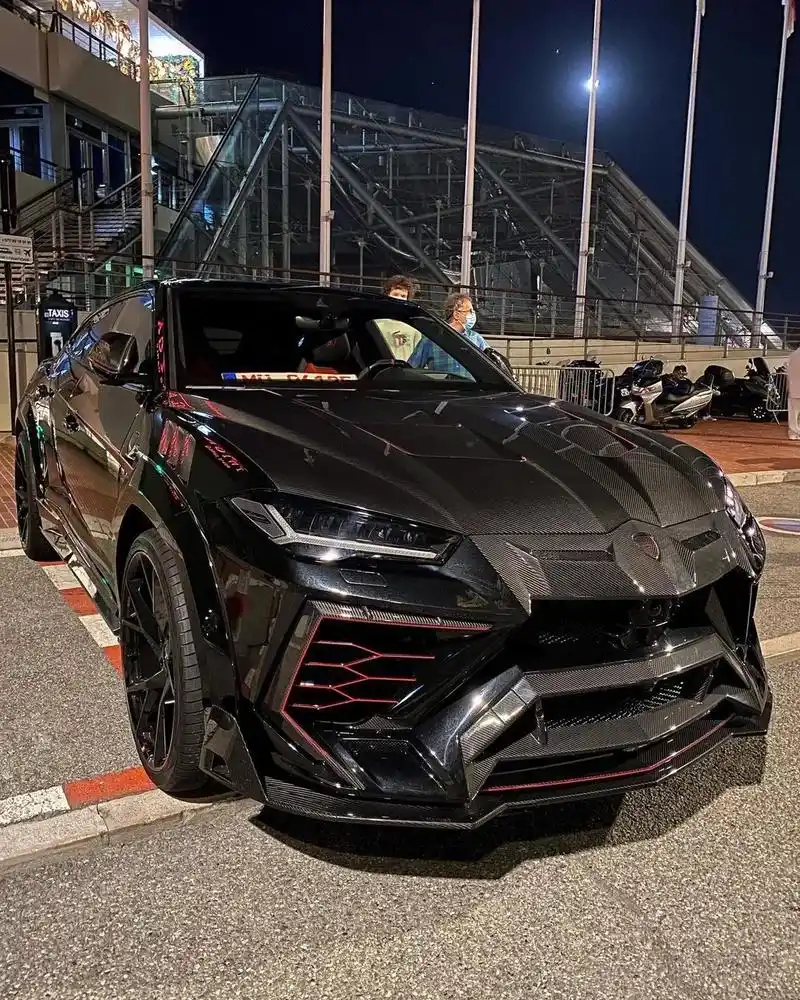 兰博基尼urus改mansory套件