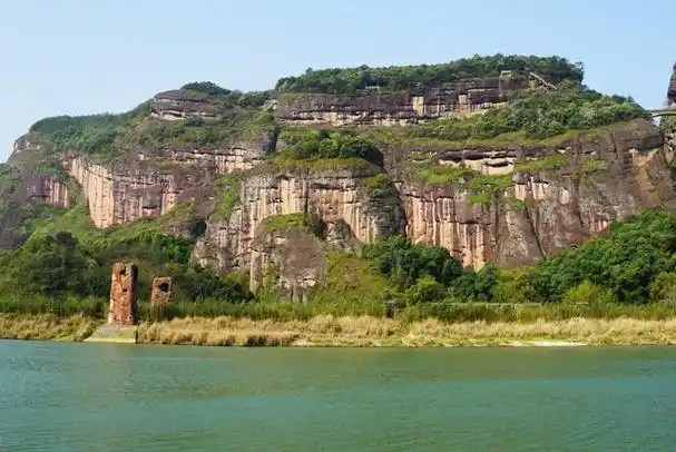 江西龙虎山主要景点和地质成因