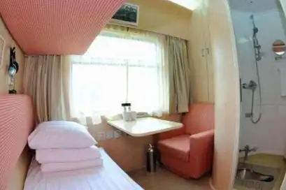 火车高级软卧里能充电吗