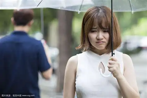 情侣分手背影图片情侣分手背影离去图片2022已更新今日图集