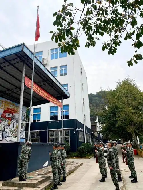 中国教育报,市十中,永久机电,市实验小学,东山学校,市阳光小学,市实验