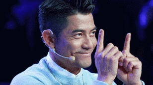 把所有本该属于自己的主角buff,打包丢给了只是个保安的老实人发哥