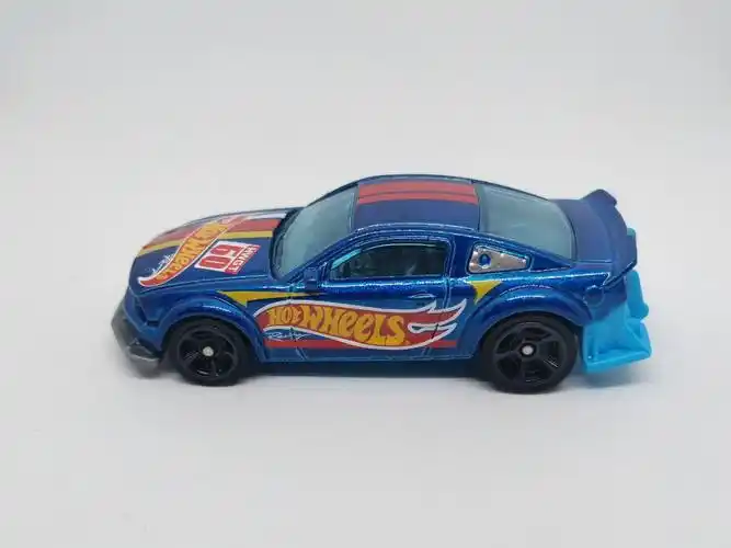 风火轮164fordmustang05