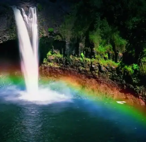 彩虹的象征意义我们眼中如梦如幻的彩虹