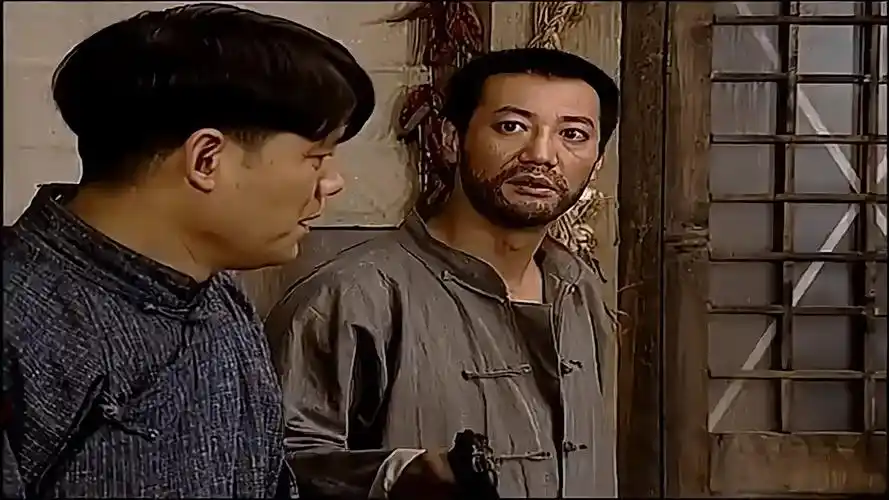 地下交通站贾队长又怂了遇见八路直接投降