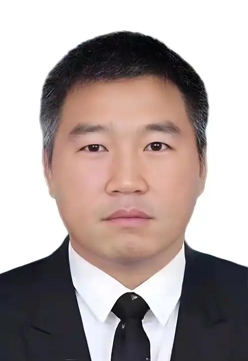 p>罗彪,男,汉族,云南富源人,大专学历,无党派人士.