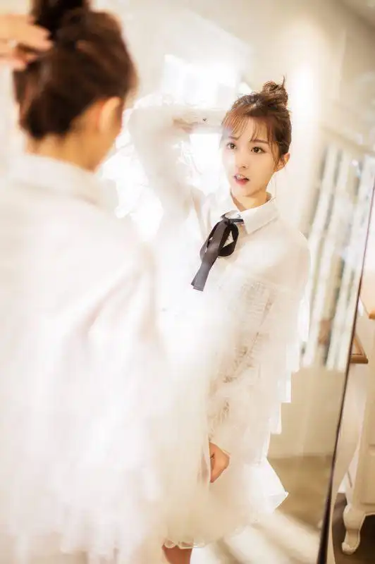 抖音莉哥素颜做公益号召关爱残疾儿童