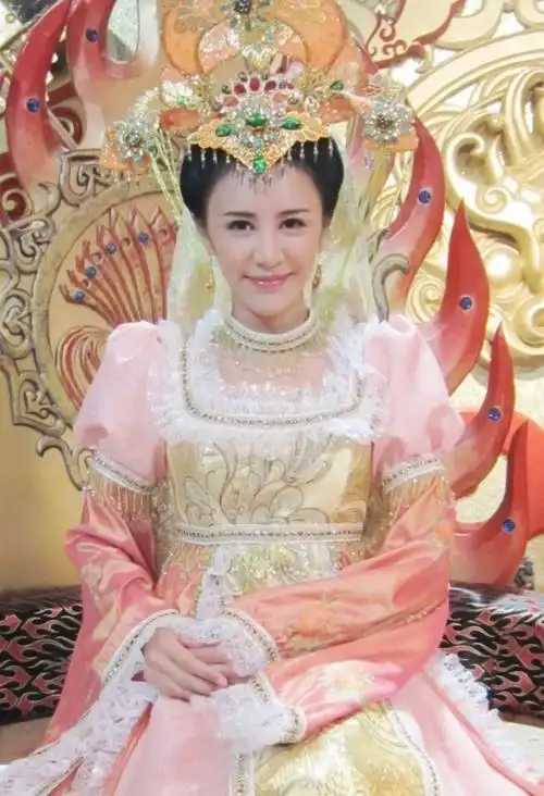 袁心冉《薛平贵与王宝钏》的精彩剧照!