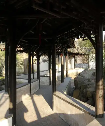 苏州园林中的廊和门窗(一)