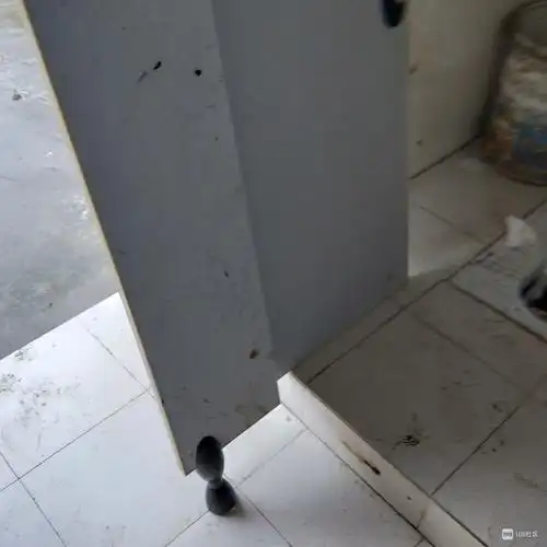 曹家洋这地方简直辣眼睛!有人竟把门拆了拿来堵蹲坑?