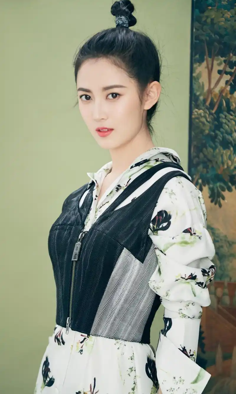 陈钰琪高清写真美图,沉鱼落雁,闭月羞花