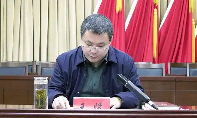 景县召开农业种植结构调整暨地下水超采综合治理农村人居环境整治工作