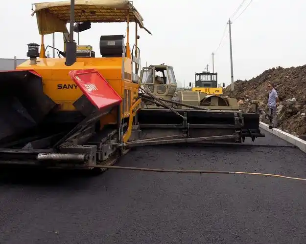 龙煤集团门前_佳木斯市天瑞沥青混凝土有限公司