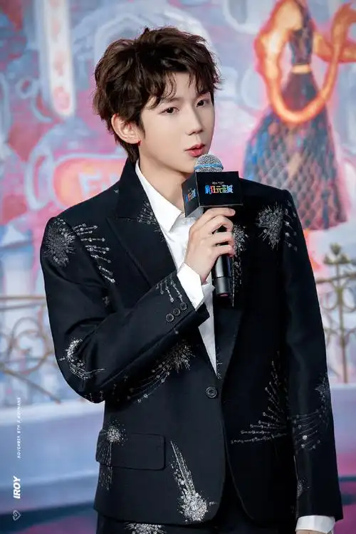 #王源献唱疯狂元素城主题曲#