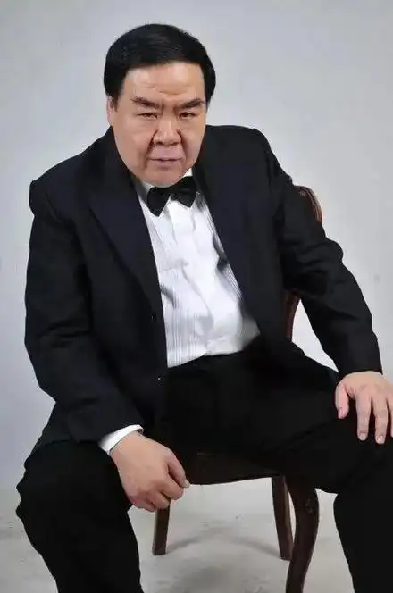 香港明星12位男胖子 第一位,王天林1928年9月11日生一 - 抖音