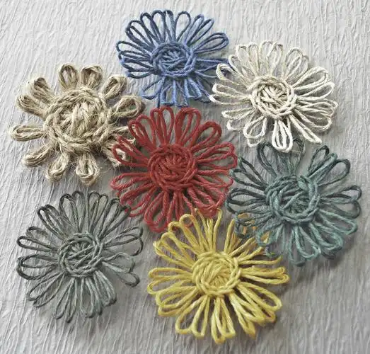 本文转载自燕窝《麻绳菊花--(燕窝编织)》本站是提供个人知识管理的