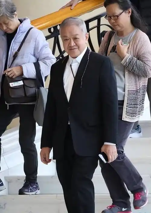 香港隐形富豪霍建宁卖掉澳洲房子赚2亿卖掉香港房子赚9亿