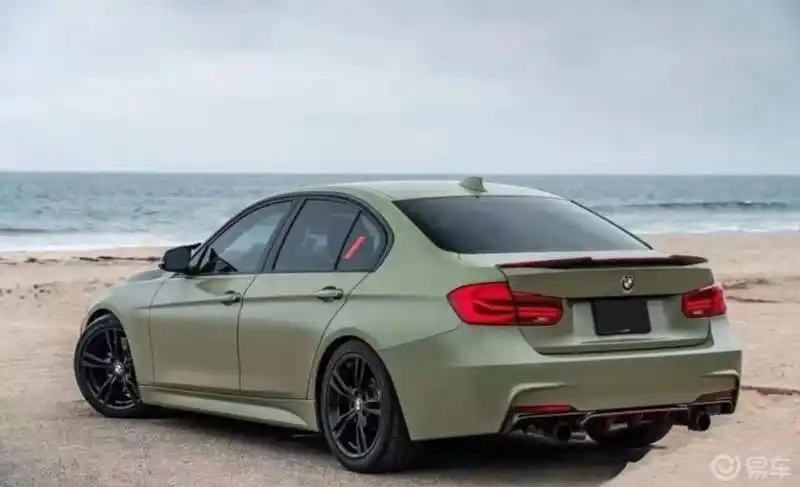 车圈时尚界的新宠儿 宝马m3改色消光卡其绿