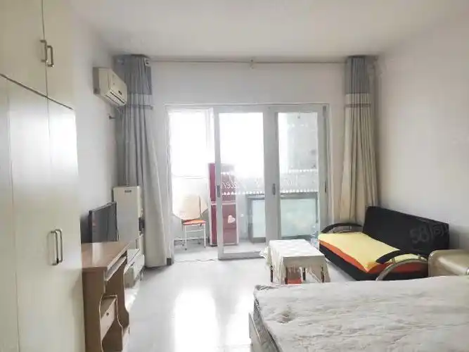 世纪花园附近湖天一色尚品国际精装公寓出租家电齐全