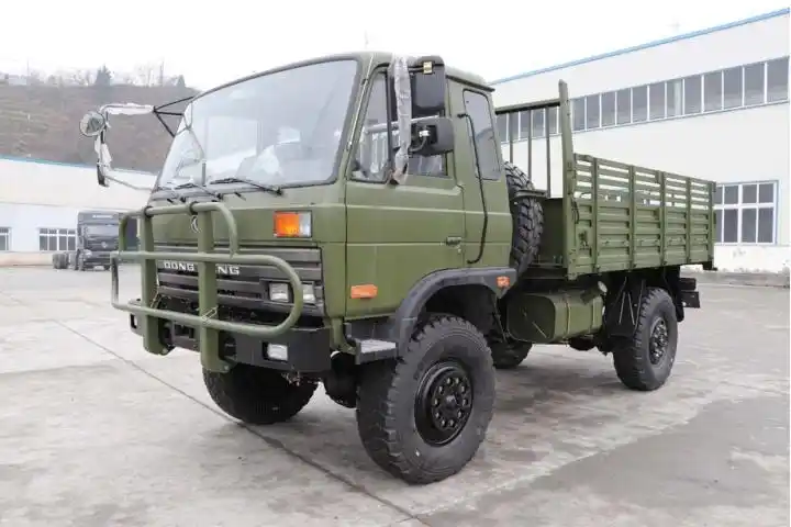 东风四驱35吨越野汽车eq2070g