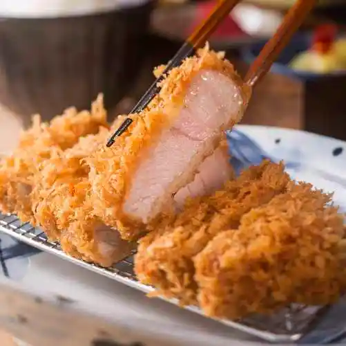 とんかつ神乐坂さくら 五反田店 (五反田/日式炸猪排(包裹面包粉的炸