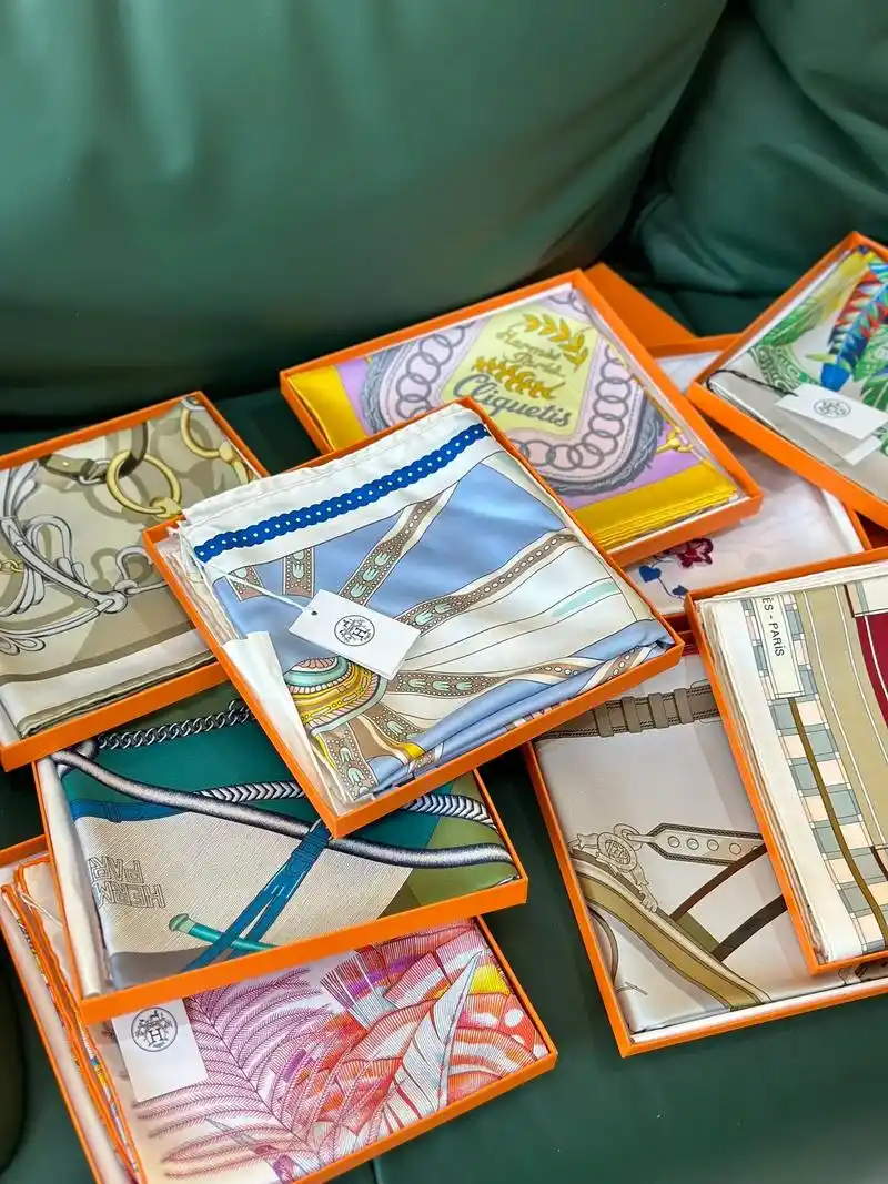 爱马仕真丝 丝巾 ～～hermes 爱马仕丝巾 全新吊牌在  - 抖音