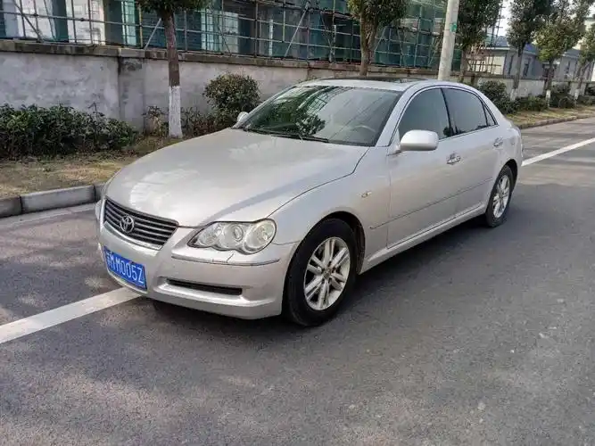 【扬州】2005年12月 丰田锐志 银灰 手自一体