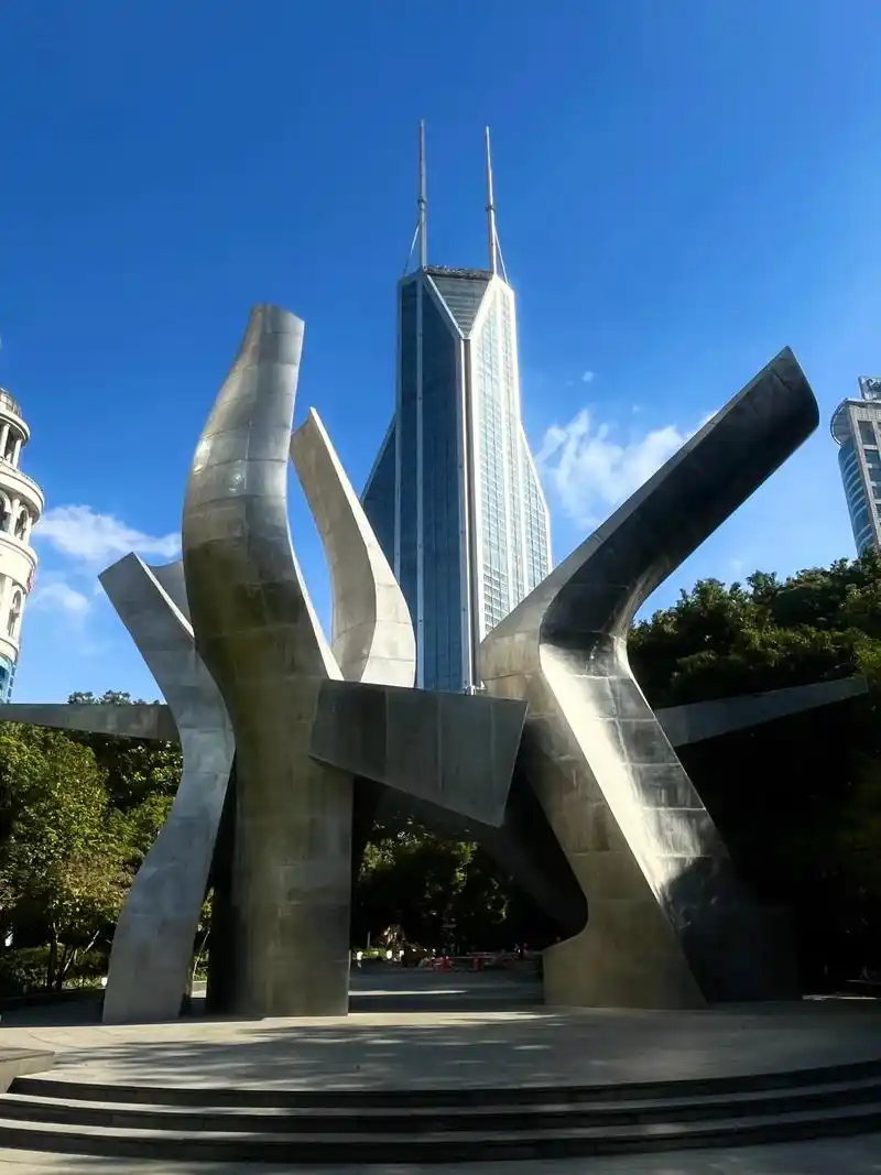 沪五卅运动纪念碑.五卅运动纪念碑于1985年5月奠基,199 - 抖音