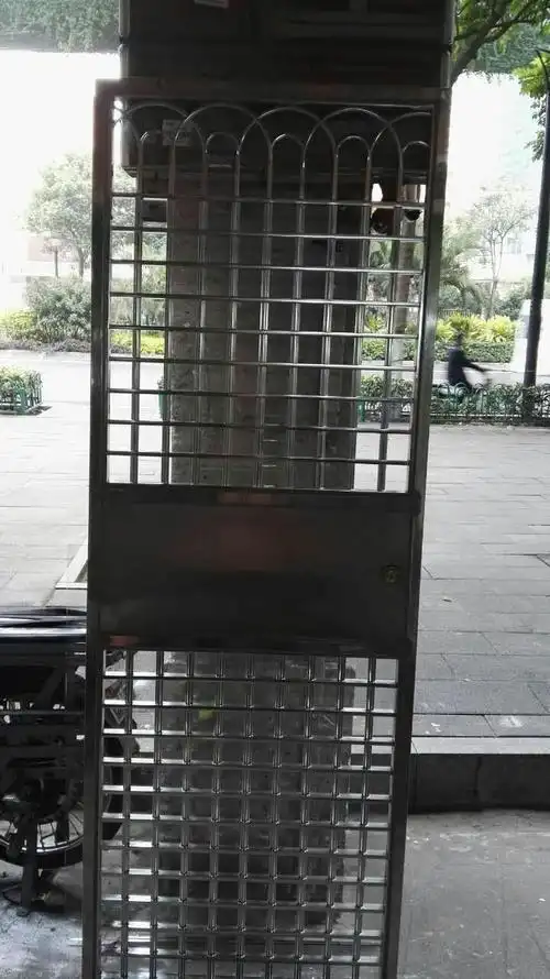 简易不锈钢门