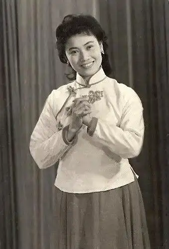 70年代 十位歌唱家和他们的代表作 边桂荣陆青霜郭兰英等 谁更难忘?