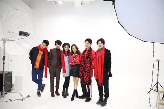 卢海潮,刘颖婷,黄泽榆,赖文娟,李跃,罗炜亮,伍时杰,冯素,冯博,梁子媛