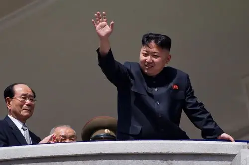 高清:朝鲜在首都平壤举行大阅兵 金正恩出席并首次公开演讲