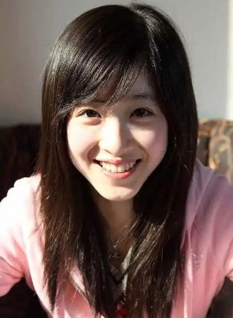 奶茶妹妹发声明请给一个21岁女孩正常生活