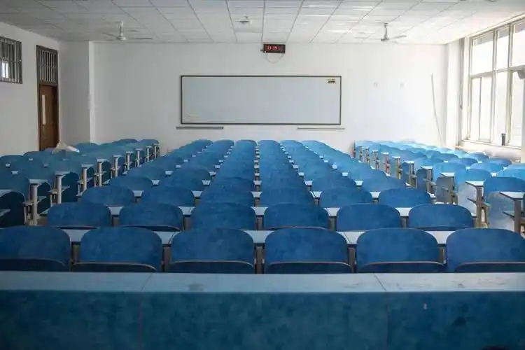 bzmuers,滨医专属虚拟背景满足你的网课需求_step_图片_防疫