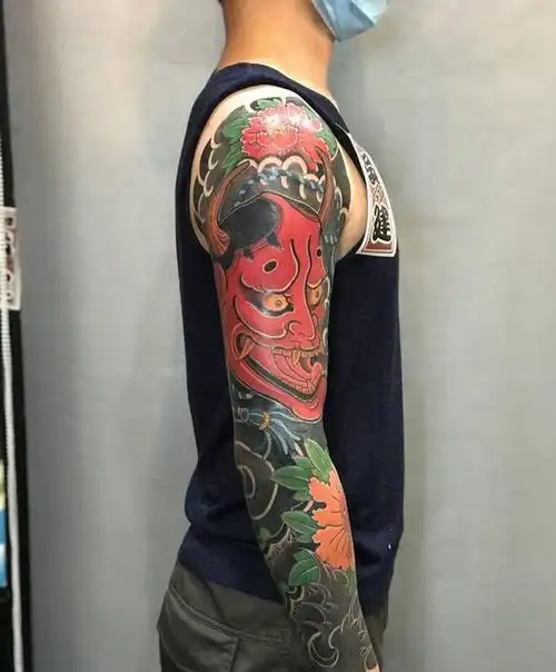 般若花臂纹身图片_手臂老传统纹身图案