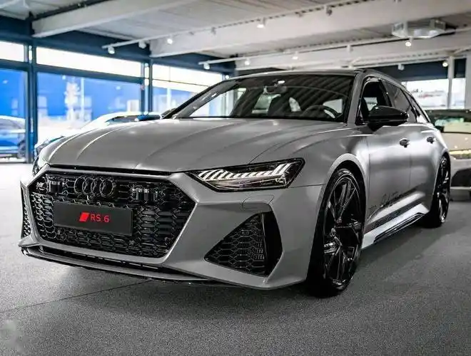 实拍新款奥迪rs6,哑光漆面 运动套件,科幻范十足_搜狐汽车_搜狐网